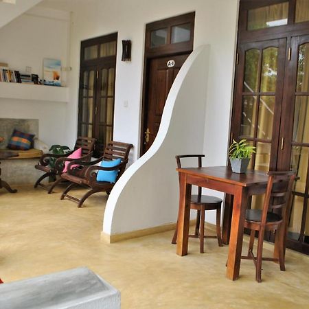 Sleepy Head Guesthouse อูนาวาตูนา ภายนอก รูปภาพ