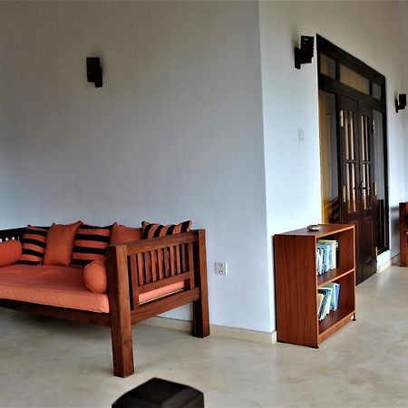 Sleepy Head Guesthouse อูนาวาตูนา ภายนอก รูปภาพ