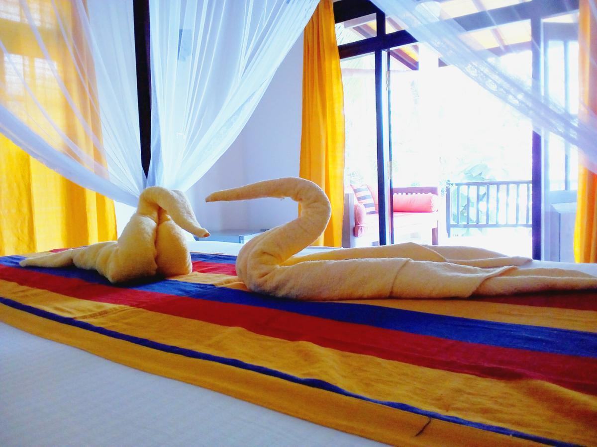 Sleepy Head Guesthouse อูนาวาตูนา ภายนอก รูปภาพ